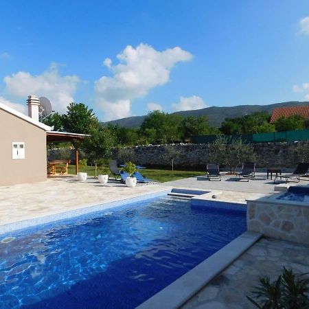 Vacation House Radosic Radosic  ภายนอก รูปภาพ